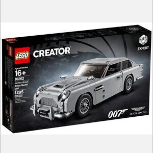 LEGO Creator Expert James Bond Aston Martin DB5 with License to Build NEW SEALED